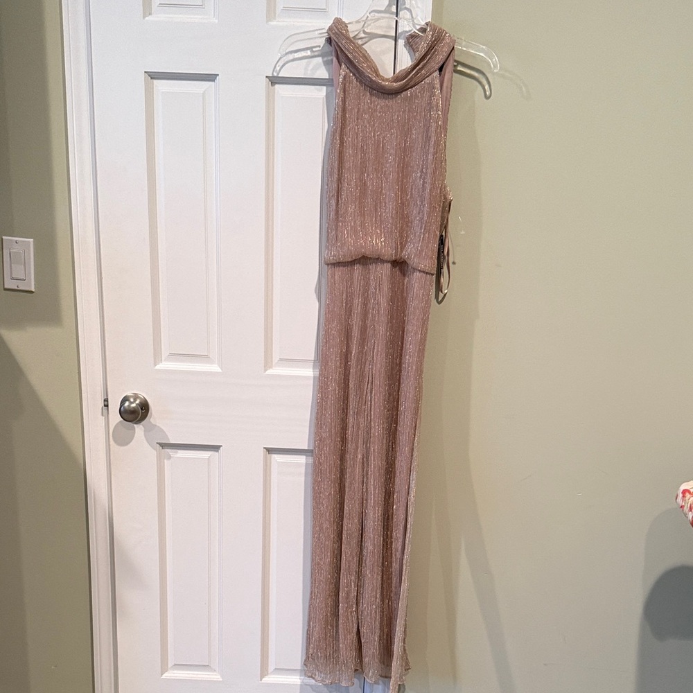 Elegant Sleeveless pants romper